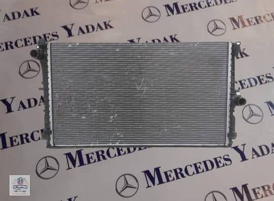 رادیاتور آب بی ام و U11 / U12 / BMW X1 / X2 اورجینال | BMW X1 (U11) / BMW X2 (U12) Original Engine Radiator 1 رادیاتور آب بی ام و U11 / U12 / BMW X1 / X2 اورجینال | BMW X1 (U11) / BMW X2 (U12) Original Engine Radiator