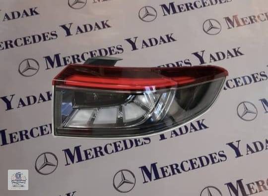 چراغ خطر عقب هوندا وزل آکبند اورجینال | Honda Vezel Brand New Original Rear Tail Light Assembly 1 چراغ خطر عقب هوندا وزل آکبند اورجینال | Honda Vezel Brand New Original Rear Tail Light Assembly