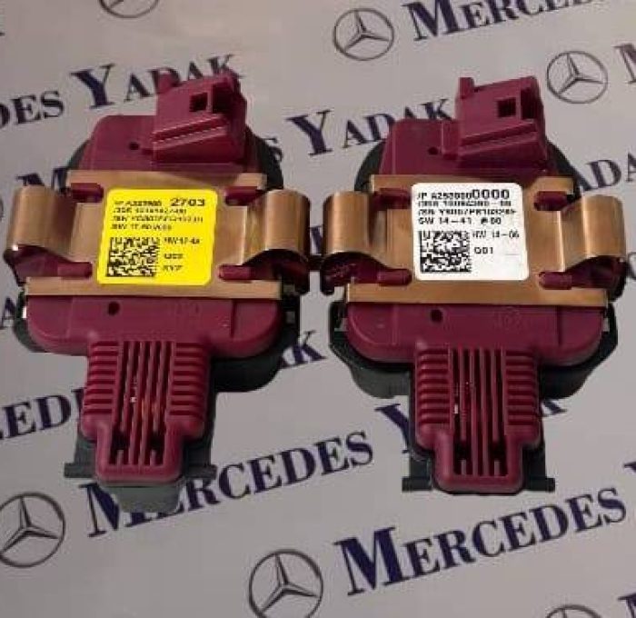 سنسور باران مرسدس بنز X253 / GLC آکبند اورجینال | Mercedes-Benz GLC (X253) Brand New Original Rain Sensor